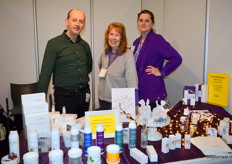 Michiel Heuff, Marga van den Bergh en Manja Mathijssen van Rosel Heim. Zij zijn importeur van huidverzorging.